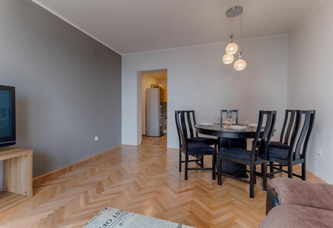 רייקה Two Bedroom Apartment Paris מראה חיצוני תמונה