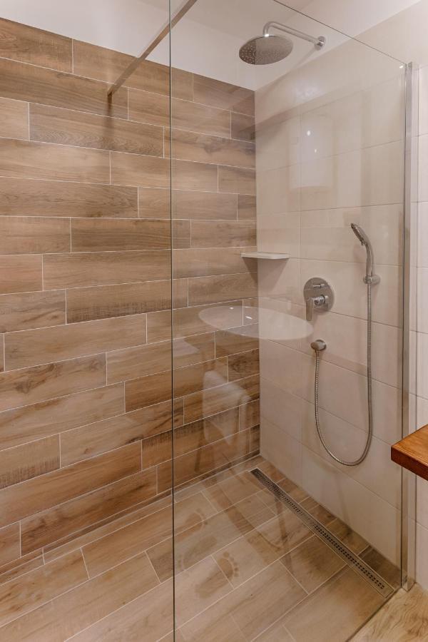 רייקה Two Bedroom Apartment Paris מראה חיצוני תמונה
