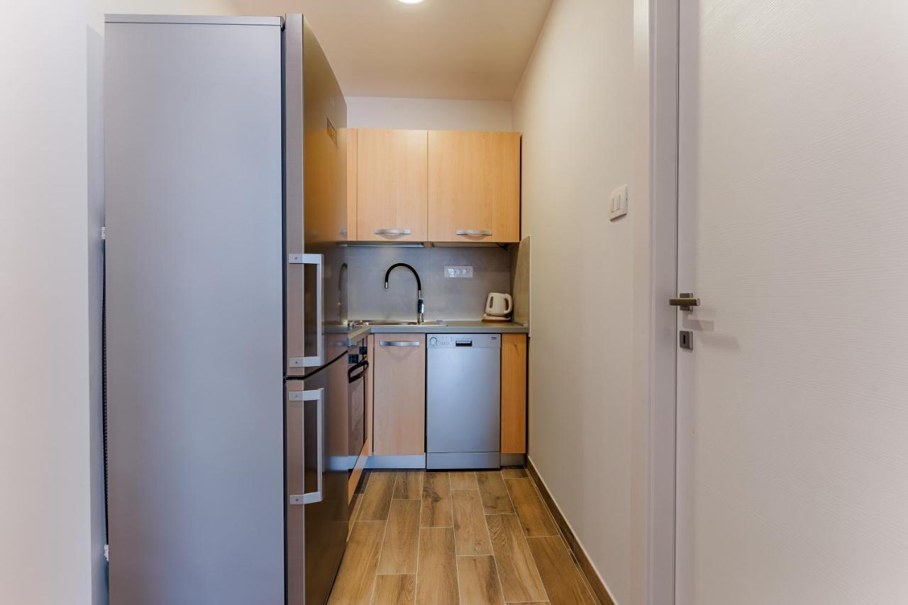 רייקה Two Bedroom Apartment Paris מראה חיצוני תמונה